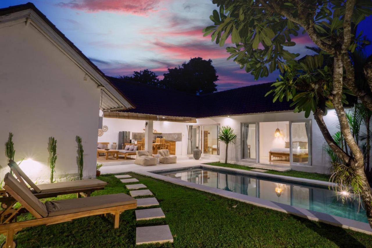 Villa Pagu Seminyak  Exterior photo